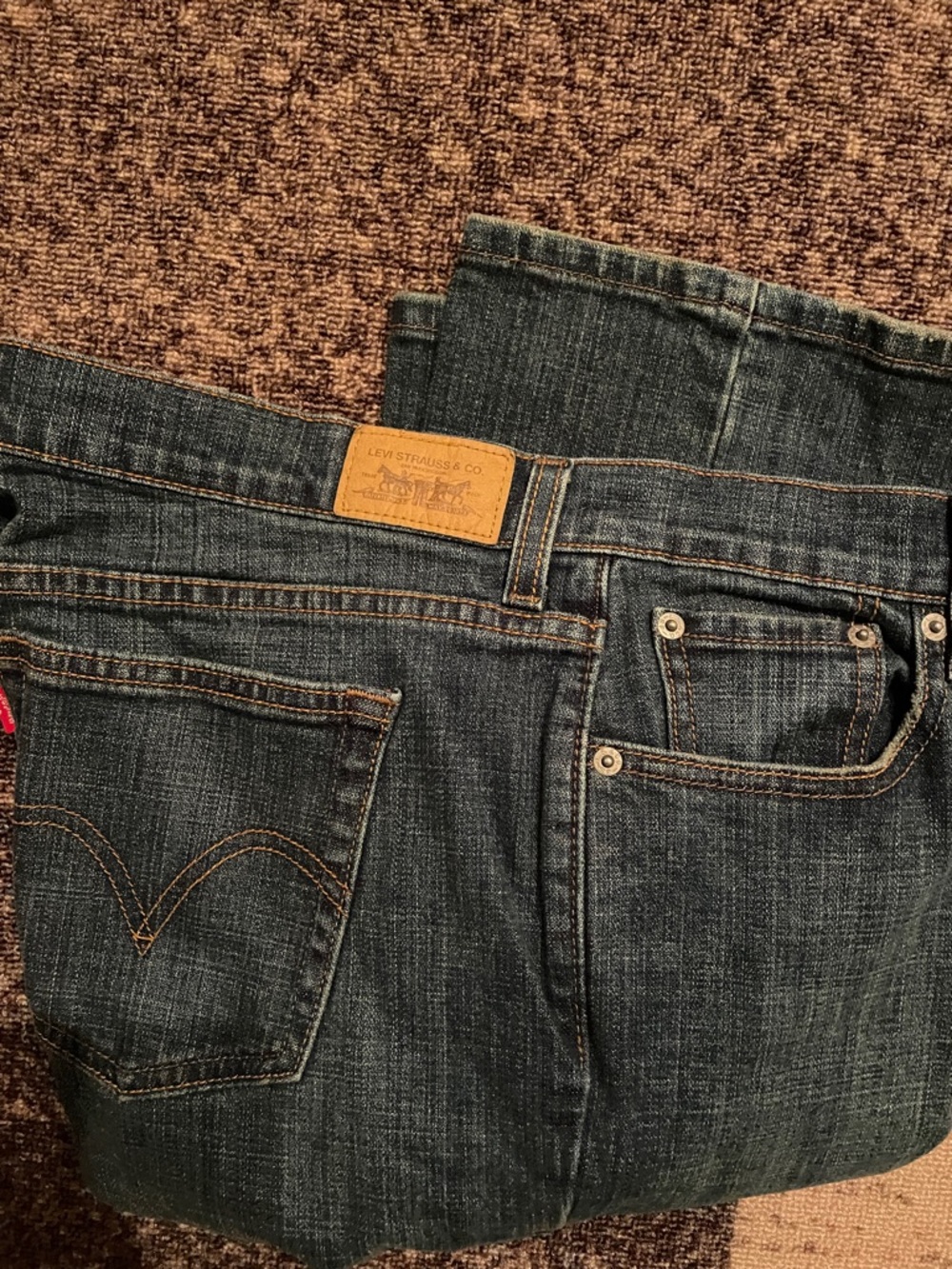 Levi's women’s Indigo Straight Jeans with Contrast Stitching